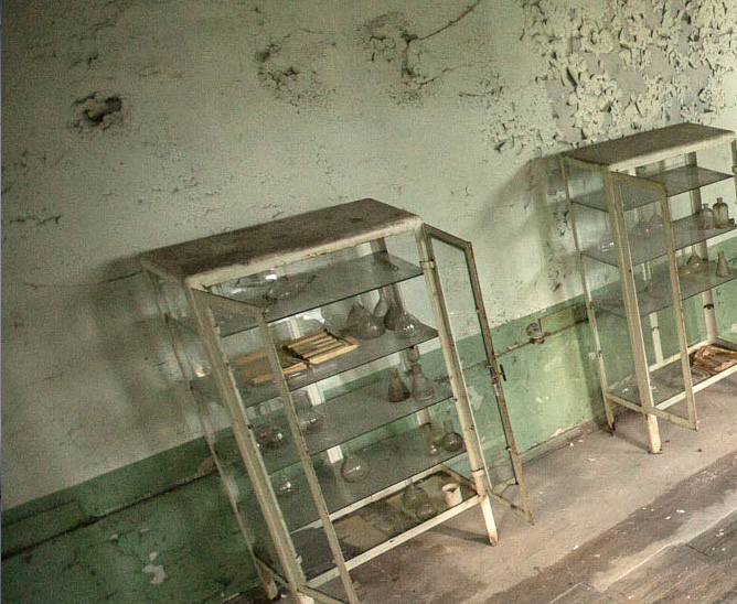 лаборатория для съемок в киеве | советские локации | каталог локаций в советском стиле | съемки в советских локация