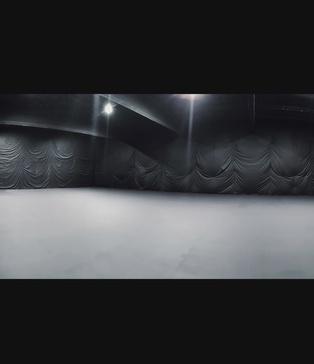 Чорний павільйон Київ | Оренда павільйону для зйомок | Чорний кабінет |