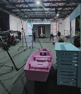 Технічне оснащення павільйону 750 м2: світлова схема для зйомок NK