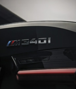 BMW-M340i-студійна-фотозйомка-автомобіля