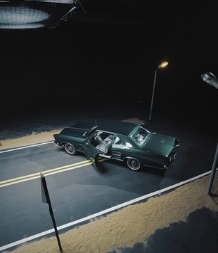 Зйомка авто в павільйоні 750 м²: робота з великогабаритними декораціями