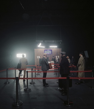 Танцювальна команда у кадрі — павільйон SP Studio, DMX‑контроль, студійне світло