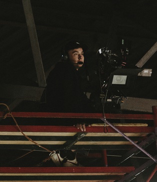 Осіннє листя та вітер у павільйоні Movie Space SP Studio