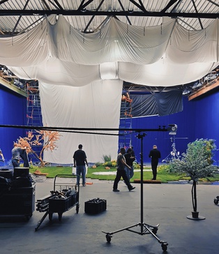 Зйомка з трекінг‑маркерами — Blue Screen 360°, CGI підготовка, STAGE 3 Darkness