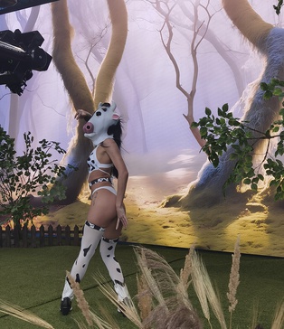 оренда павільйону для кліпу, SP Studio, зйомка з LED екранами, професійне світло для кліпів