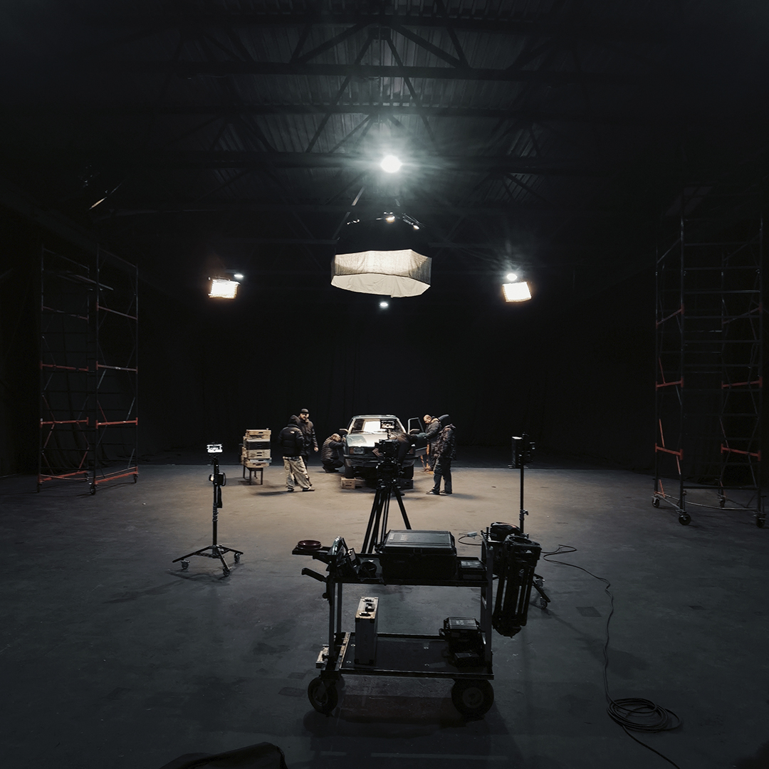 Контроль кадру та робота режисера Марка Телпіса під час екстремальних зйомок