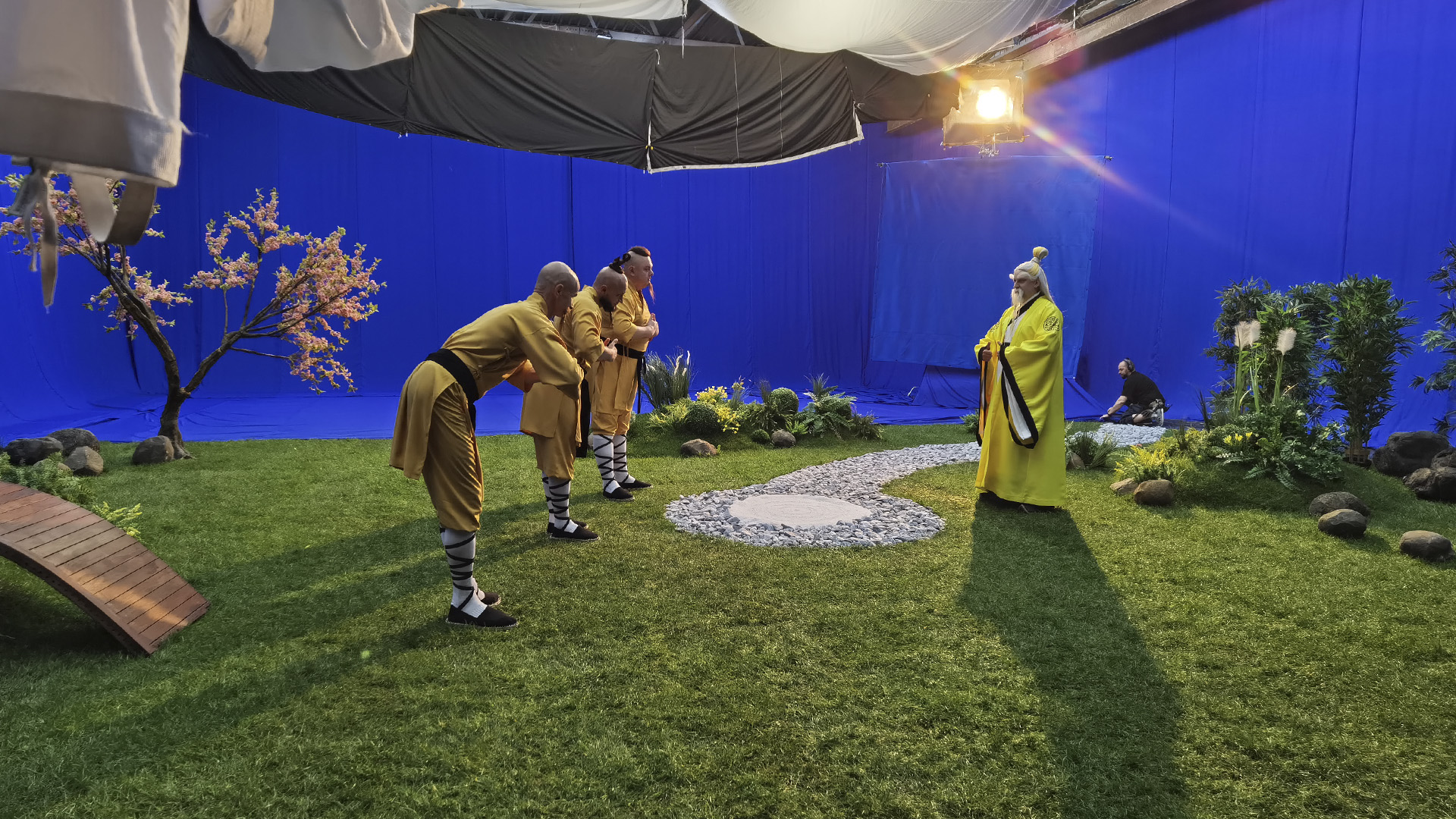 йомка з деревами та травою — Blue Screen павільйон, STAGE 3 Darkness, SP Studio Київ