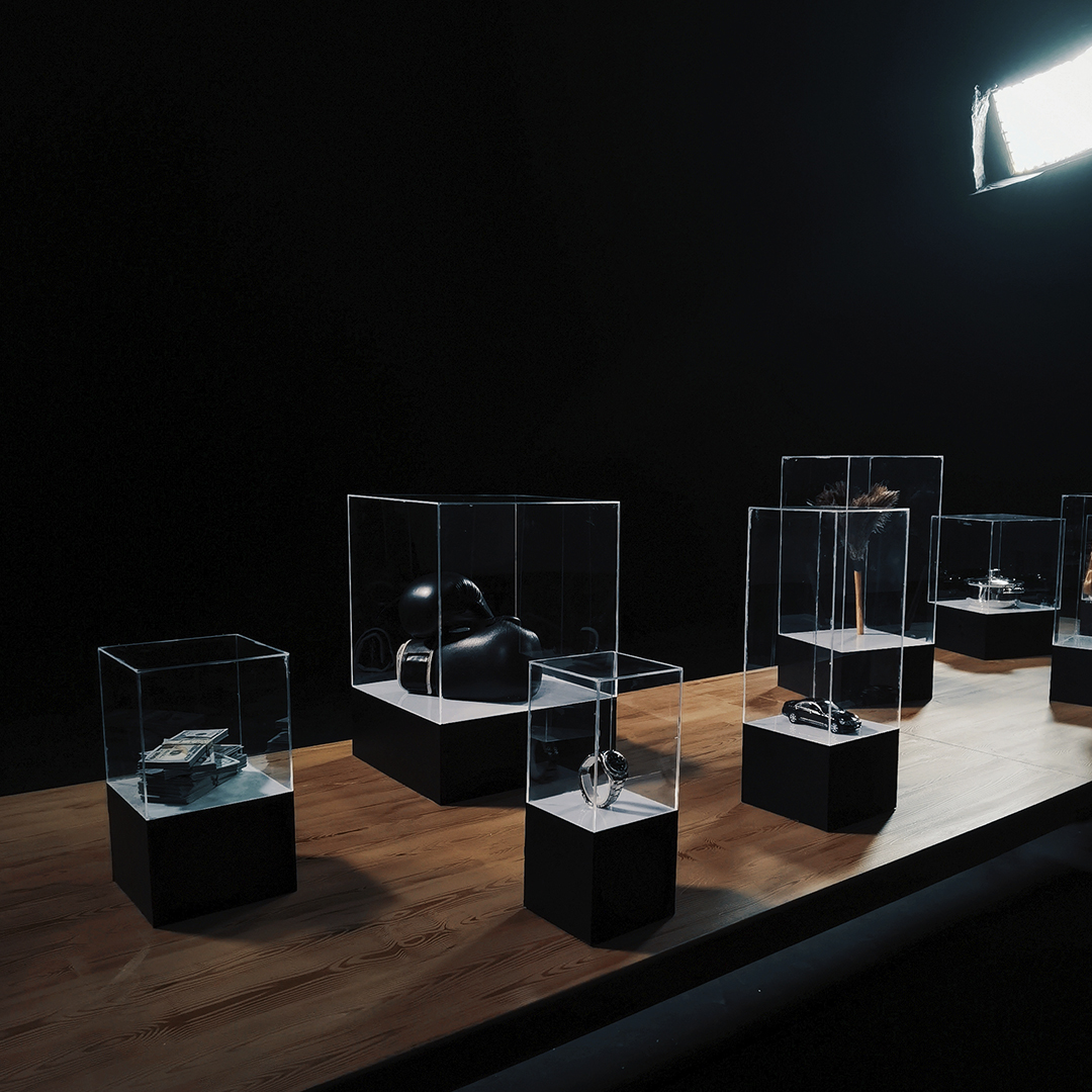 Деталізація художніх декорацій MATERIA та світлова схема Patriot Rental у SP Studio