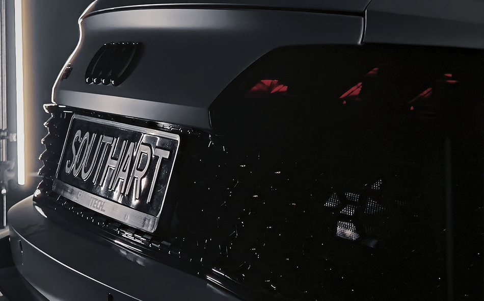 South Art Audi R8: тюнінг-проєкт у знімальному павільйоні SP Studio