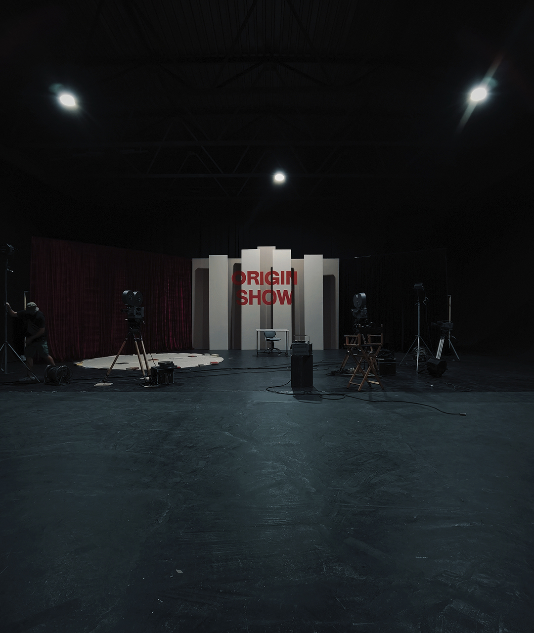 Бекстейдж зйомок Klavdia Petrivna Їде дах на території кіностудії SP Studio | Оренда чорної циклорами | Знімальний павільон для кліпа Київ