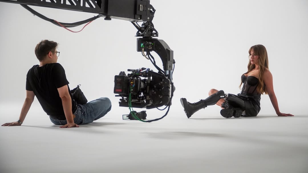 зйомкав фото студії кампейну VOVK Незалежна Руся Данілкіна