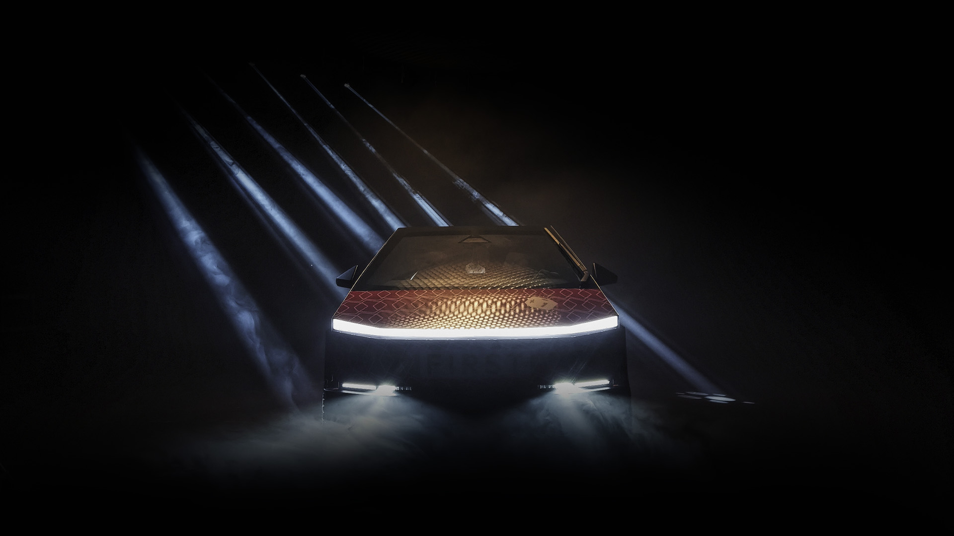 TESLA CYBERTRUCK