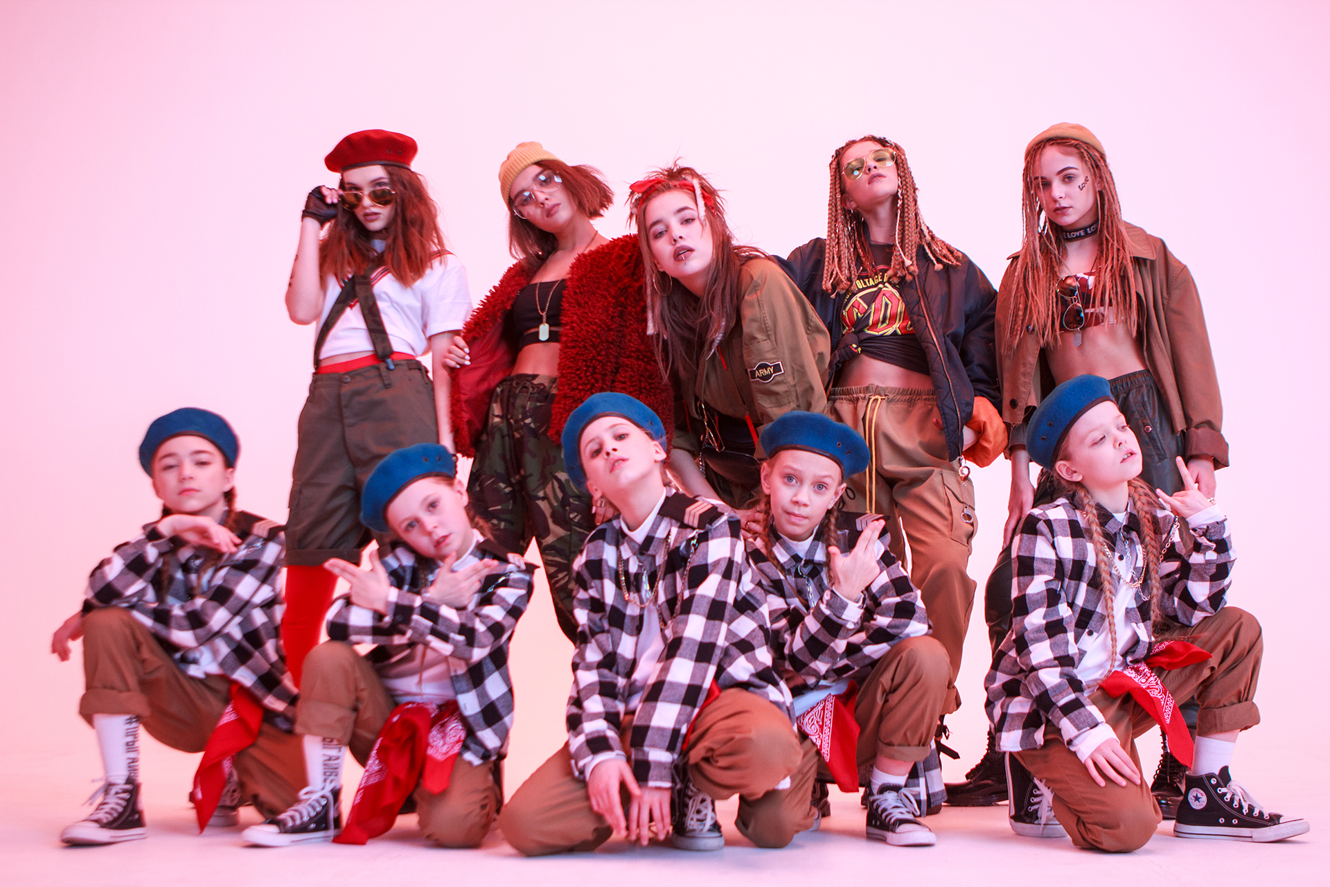 OPEN KIDS | Велика біла циклорама | Біла циклорама Київ | Оренда циклорами Київ | Павільйон з циклорамою | Оренда павільйону з білою циклорамою Київ | Оренда знімального павільйону | Велика циклорама Київ