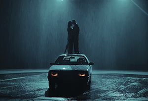 Зйомка з водою та штучний дощ у студії | зйомка з автомобілем в студії з водою | Зйомка кліпу з штучним дощем в студії | оренда студії з водою Київ