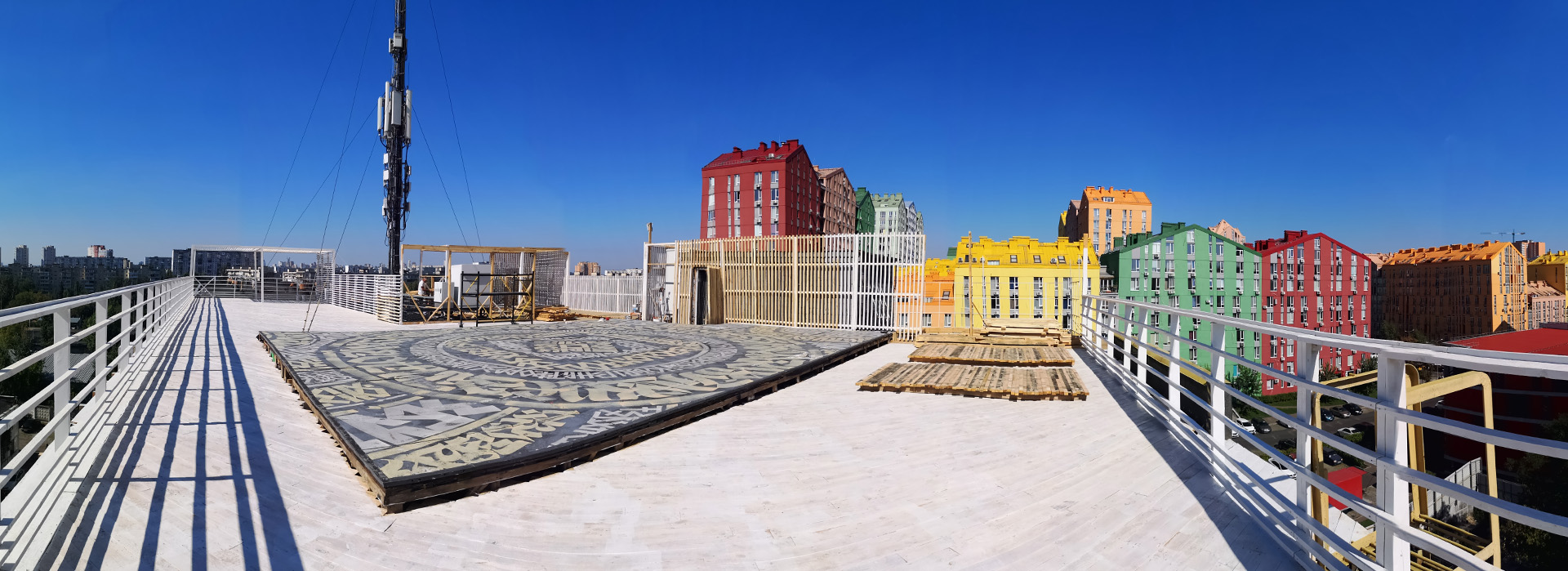 Панорама майбутньої білої тераси в центрі ЖК Комфорт Таун